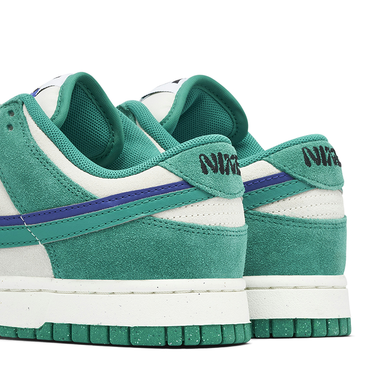 Nike Dunk Low SE 85 Bone Green Wmns