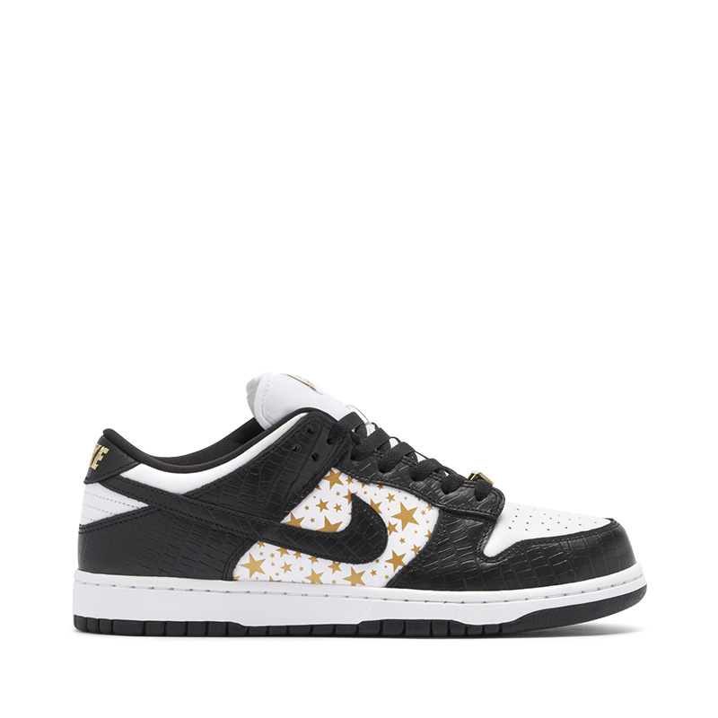 Supreme x Nike Dunk Low OG SB QS 'Black'